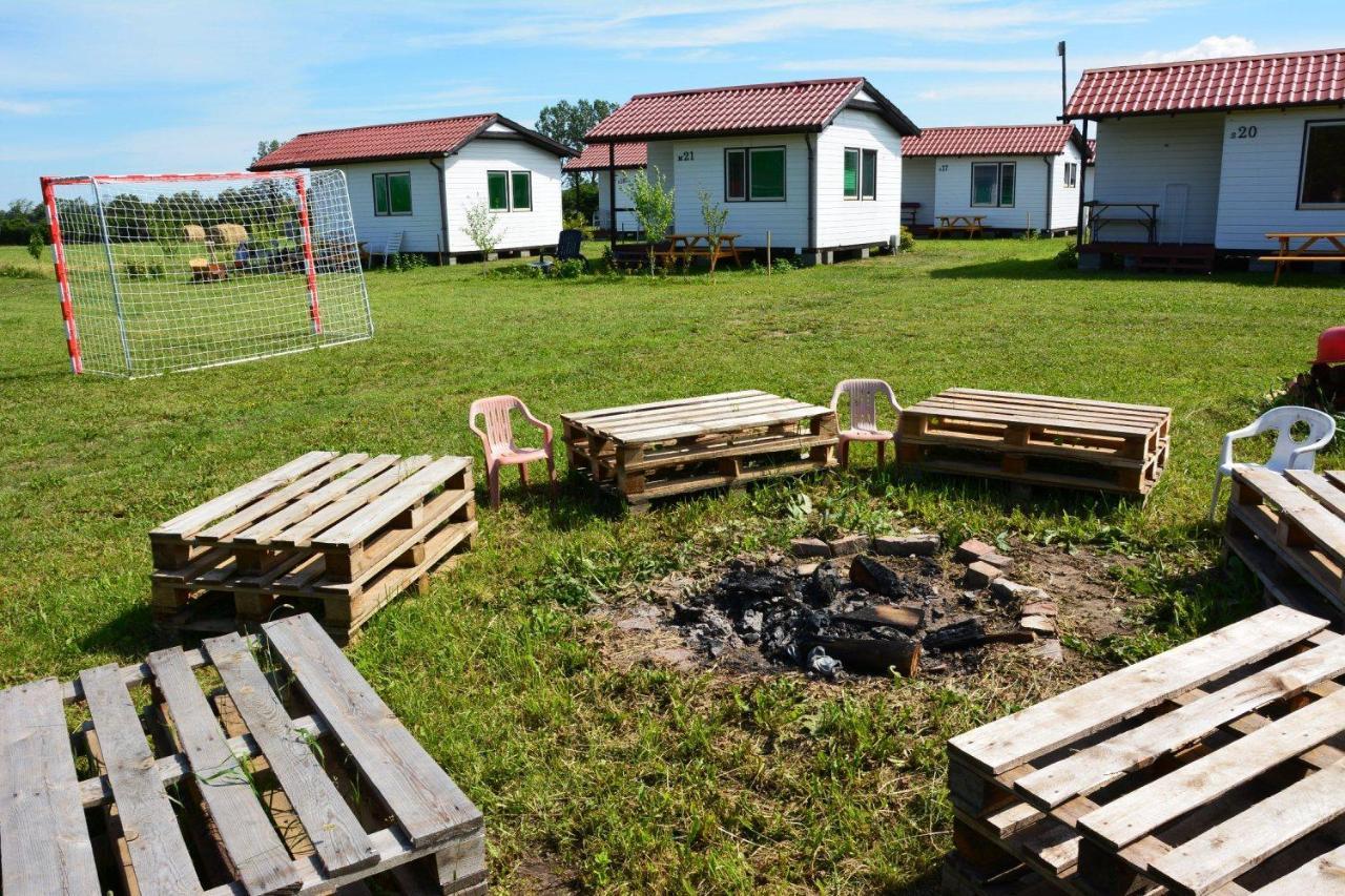 Domki Letniskowe Pod Orzechem Dziwnówek-Wrzosowo Wrzosowo  Zewnętrze zdjęcie